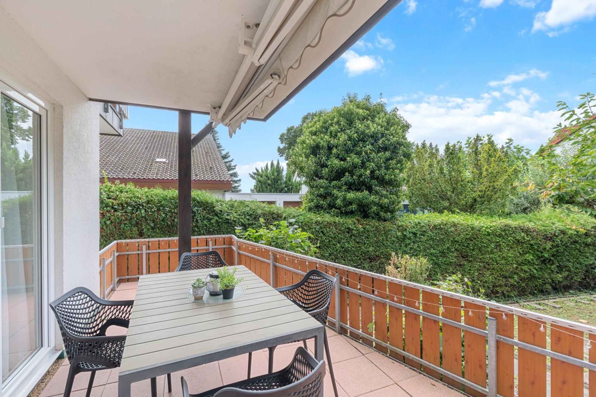 Anytime - Gaestehaus Am Weinberg In Ueberlingen Exteriör bild