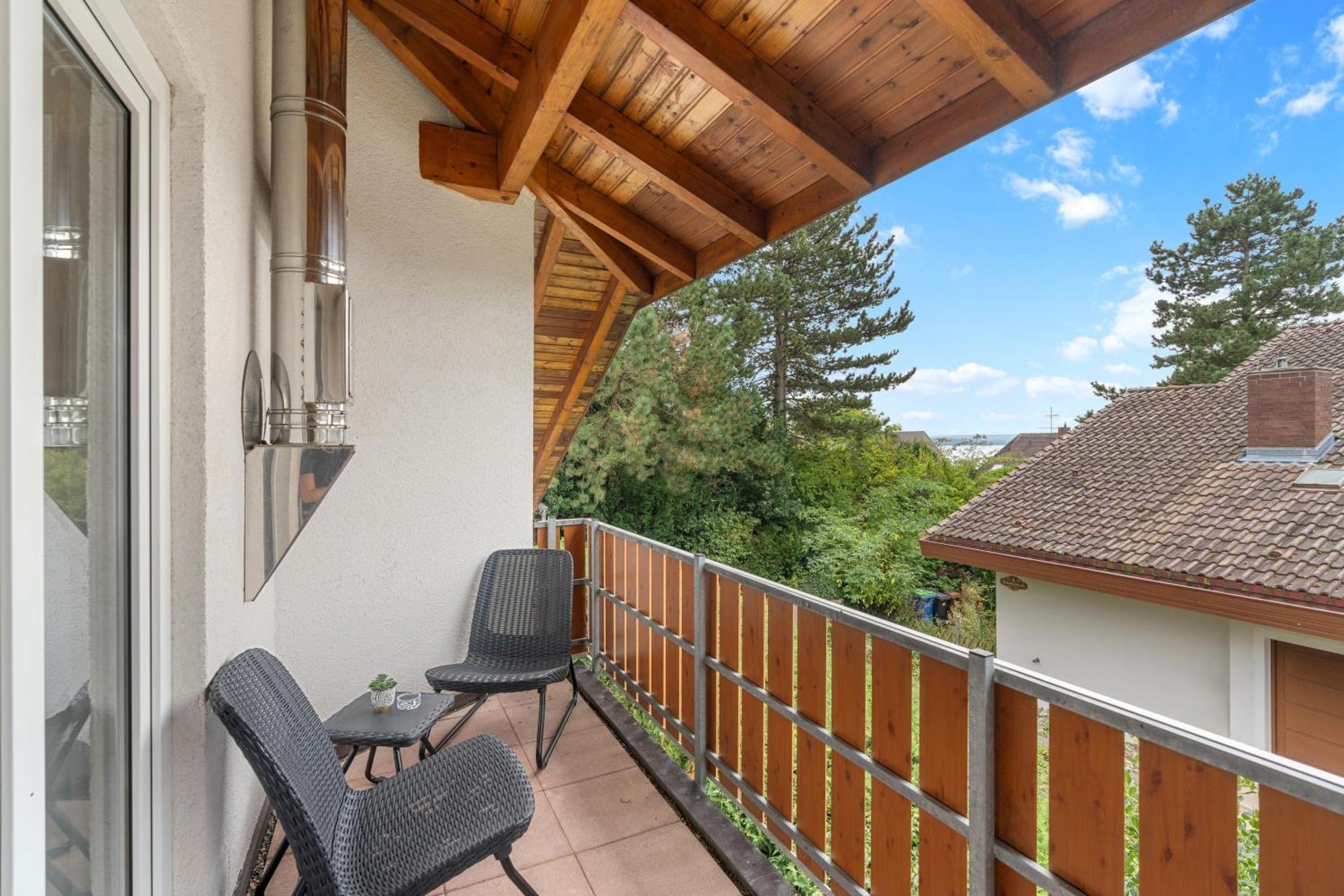 Anytime - Gaestehaus Am Weinberg In Ueberlingen Exteriör bild